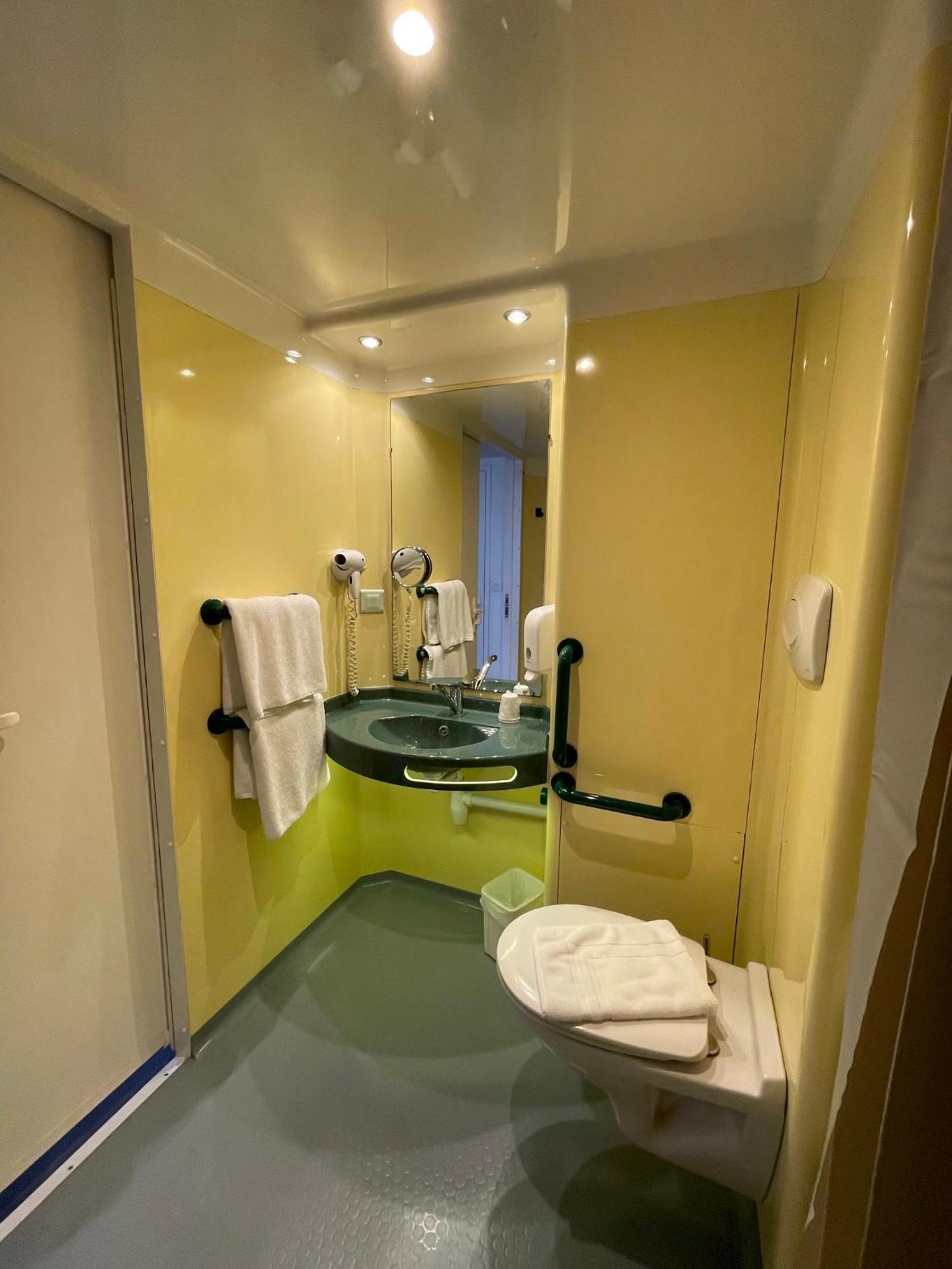 Brit Hotel 马尔沃若勒 外观 照片